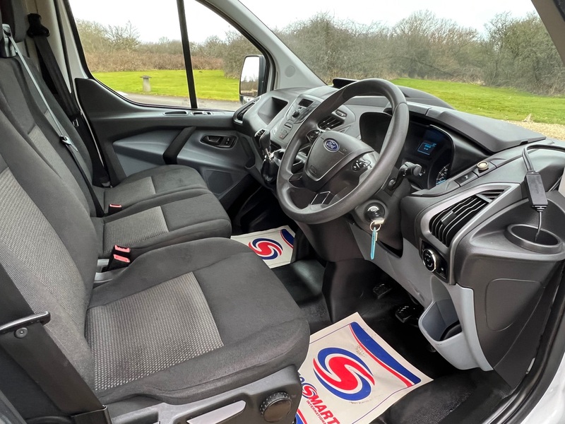 View FORD TRANSIT CUSTOM 2.0TDCi 290 High ROOF  with Air Con