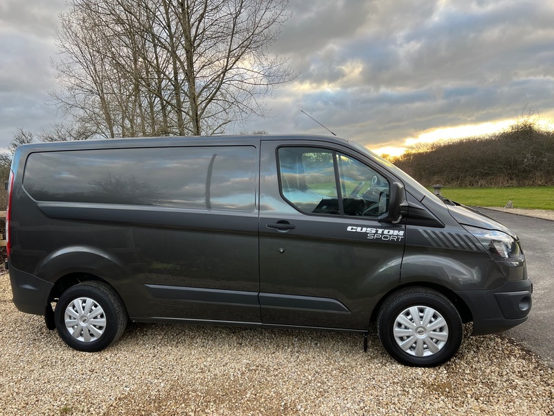 FORD TRANSIT CUSTOM