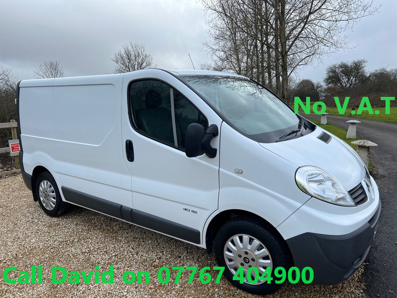 RENAULT TRAFIC