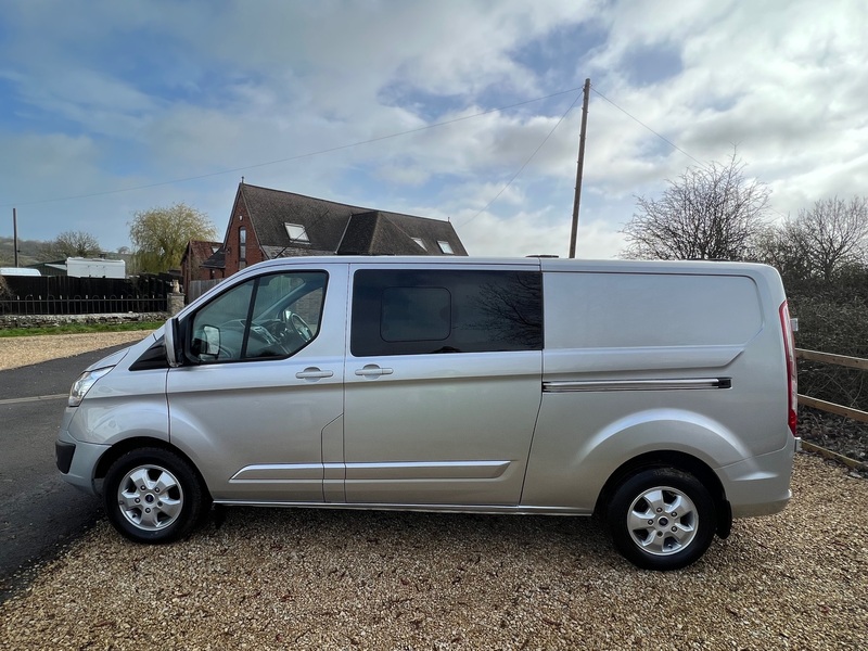 FORD TRANSIT CUSTOM