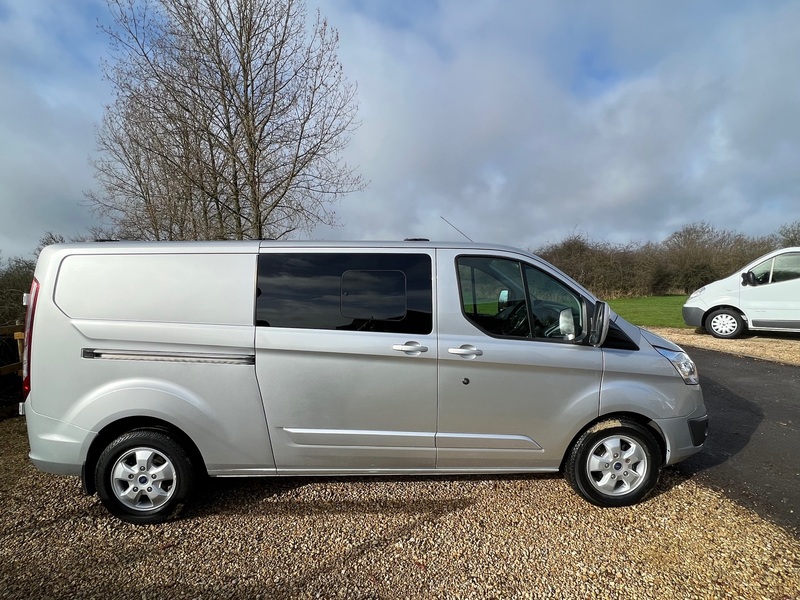 FORD TRANSIT CUSTOM