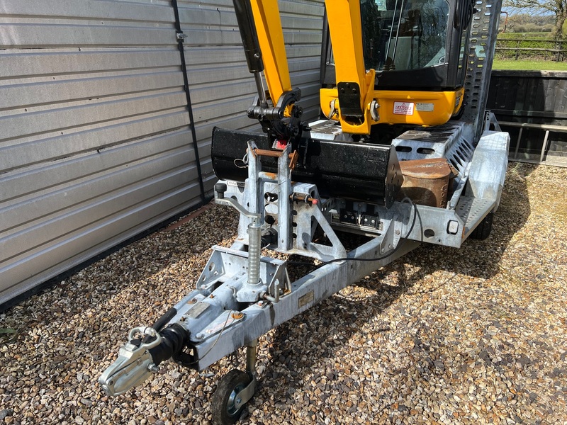 JCB 4CX