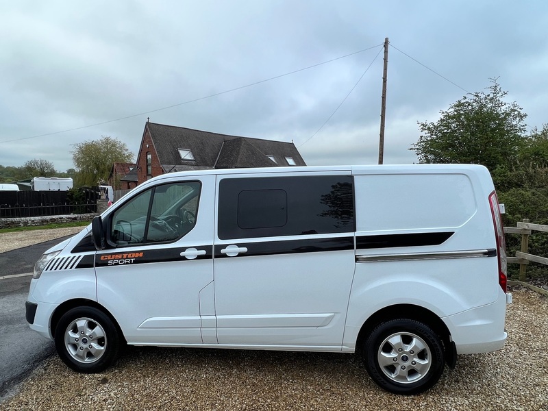 FORD TRANSIT CUSTOM