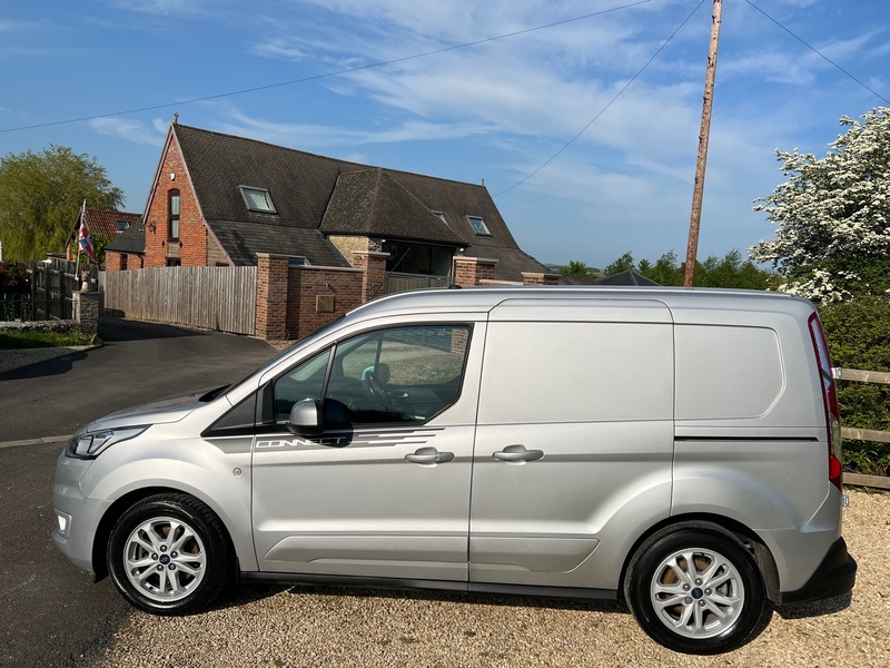 FORD TRANSIT CONNECT