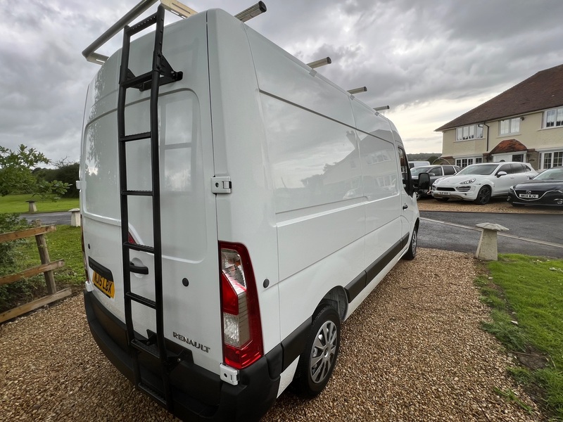 RENAULT MASTER