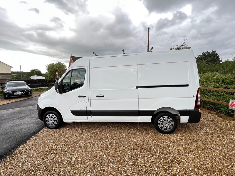 RENAULT MASTER